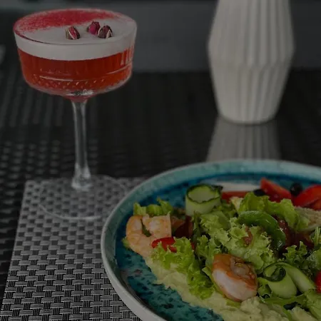 Lotus & Hotel Solotvyno