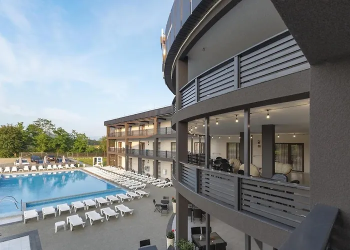 Lotus & Otel Solotvyno