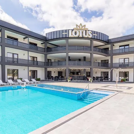 Lotus & Hotel